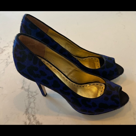 Mimco royal blue and black leopard print pony hair peep toe platforms si… - Picture 5 of 9